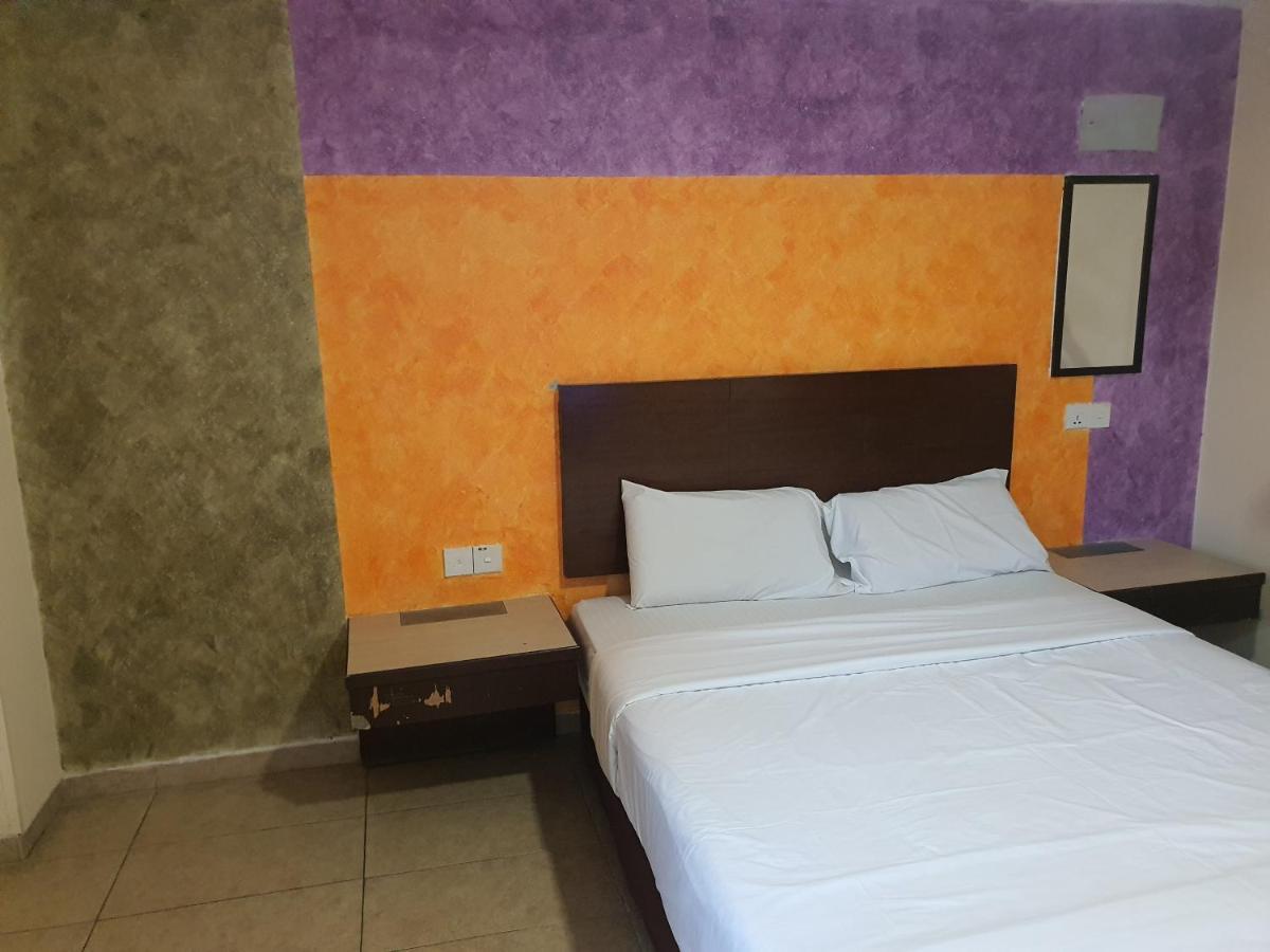 Avaria Boutique Hotel Малакка Экстерьер фото