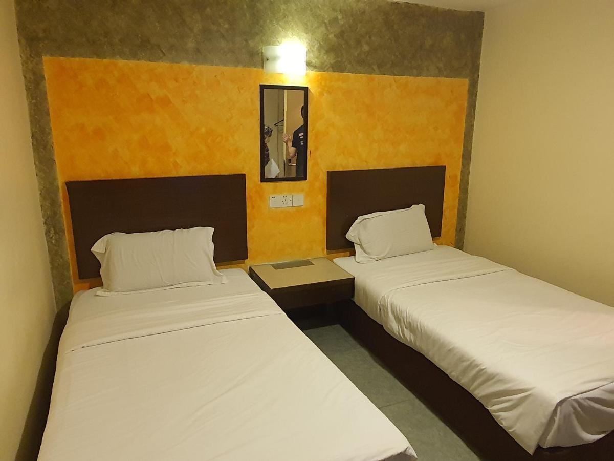 Avaria Boutique Hotel Малакка Экстерьер фото